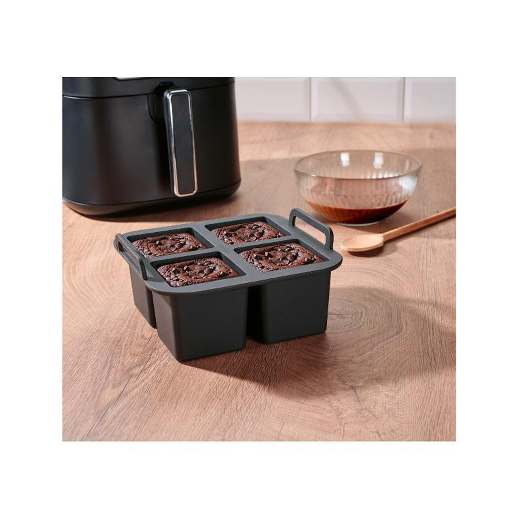 SilverCrest Silicone Brownie Mold, 4 Cavities, Black